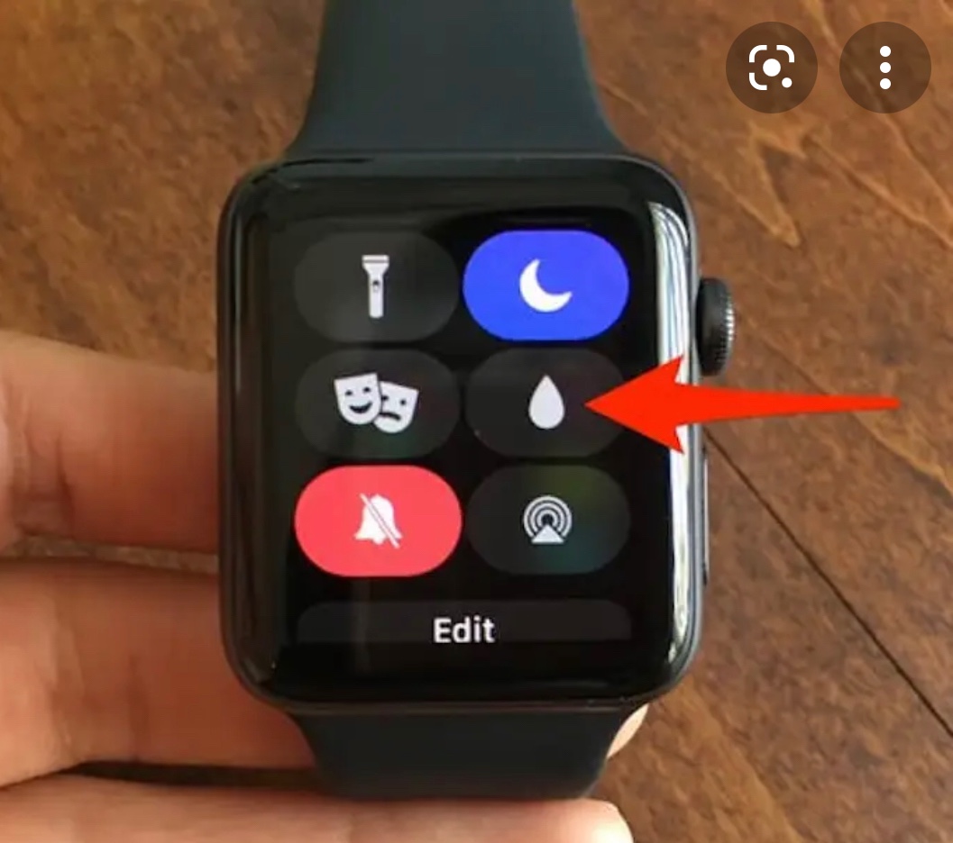 shower with apple watch
