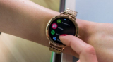 7 Best Small Smartwatches For Petite Tiny Small Wrists in 2022
